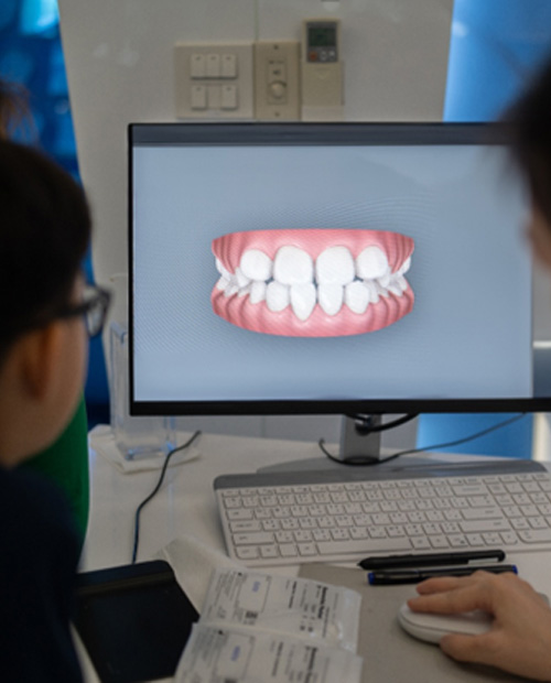 The full mouth reconstruction process begins with a consultation at Grateful Dentists